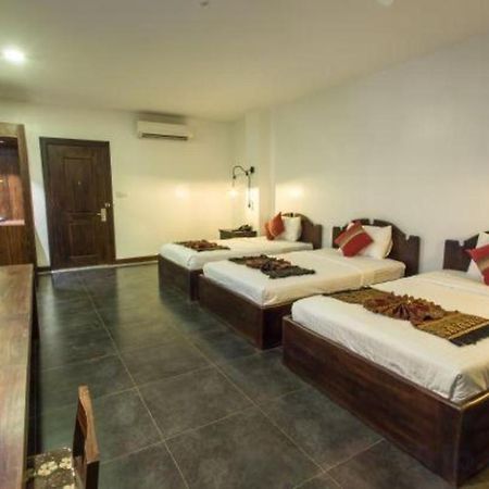 Yeak Loam Hotel Banlung Buitenkant foto