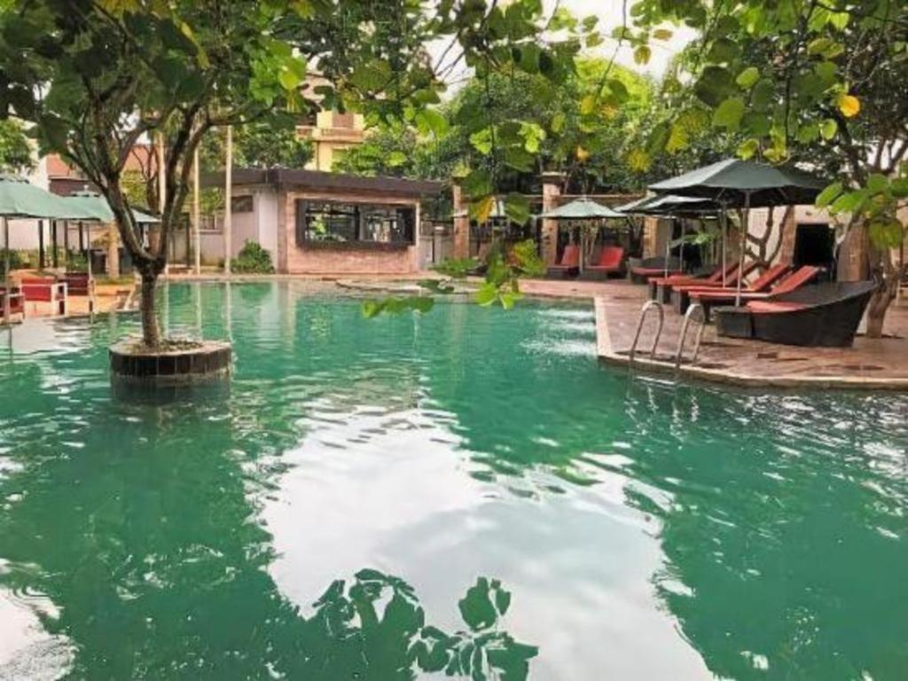 Yeak Loam Hotel Banlung Buitenkant foto