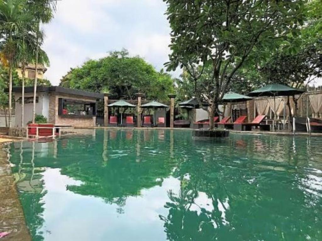 Yeak Loam Hotel Banlung Buitenkant foto