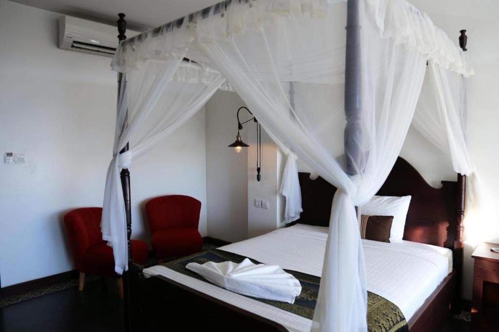 Yeak Loam Hotel Banlung Buitenkant foto