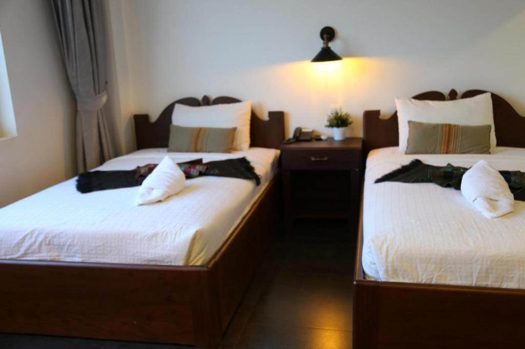 Yeak Loam Hotel Banlung Buitenkant foto