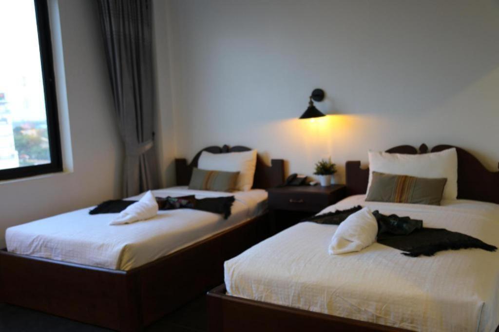Yeak Loam Hotel Banlung Buitenkant foto