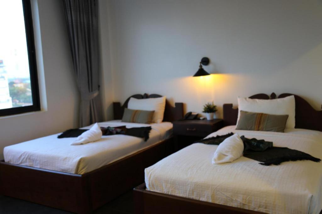 Yeak Loam Hotel Banlung Buitenkant foto