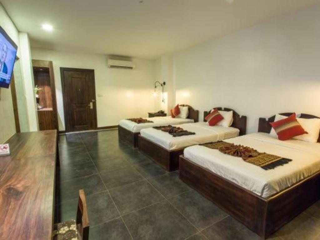 Yeak Loam Hotel Banlung Buitenkant foto